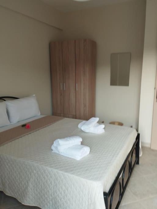 Agnantio House Apartment Monemvasia Bagian luar foto