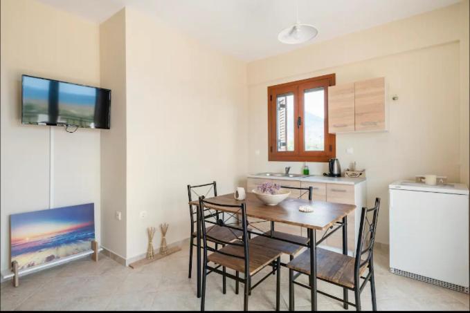 Agnantio House Apartment Monemvasia Bagian luar foto